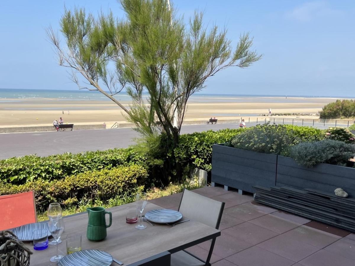 Appartement 2P, Rez-De-Jardin, Acces Plage, Animaux Ok, Parking, Internet Inclus - Fr-1-487-355 Cabourg Exteriör bild