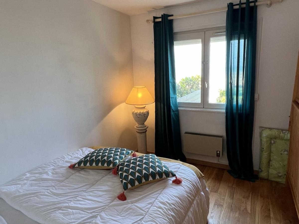 Appartement 2P, Rez-De-Jardin, Acces Plage, Animaux Ok, Parking, Internet Inclus - Fr-1-487-355 Cabourg Exteriör bild